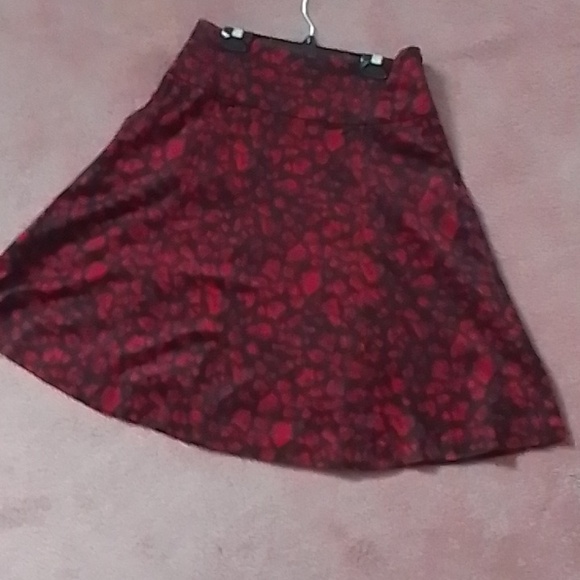 A line midi skirt 2 - Picture 2 of 3